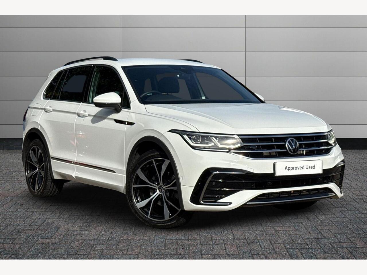 Main listing image - Volkswagen Tiguan