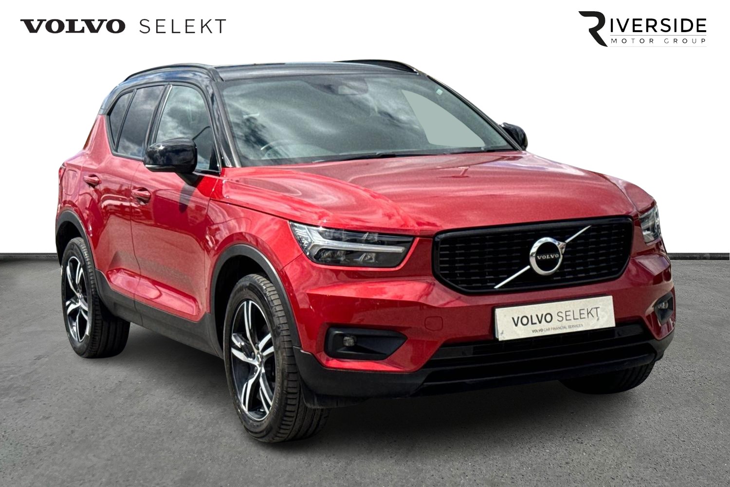Main listing image - Volvo XC40