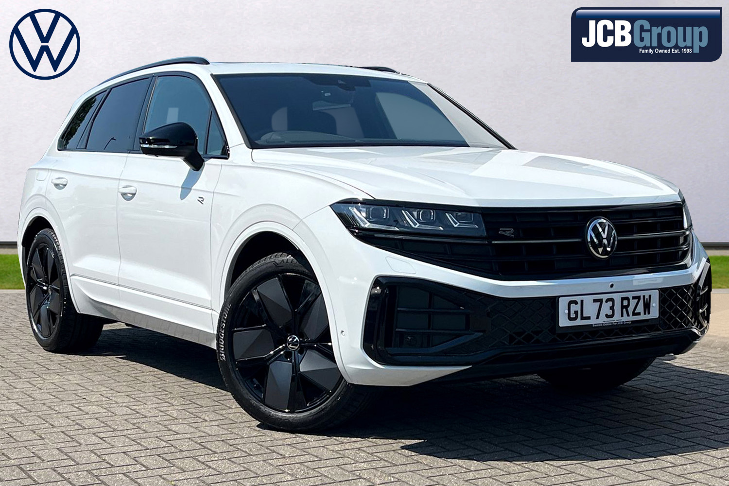 Main listing image - Volkswagen Touareg