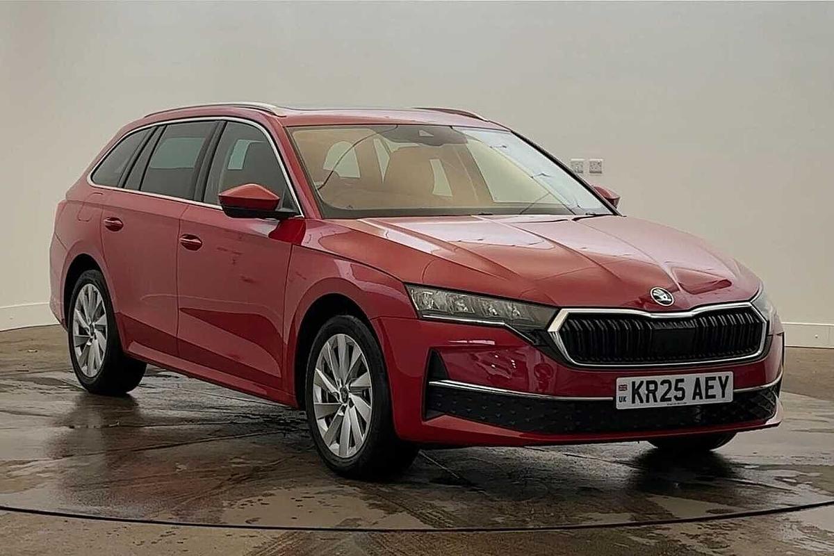 Main listing image - Skoda Octavia Estate
