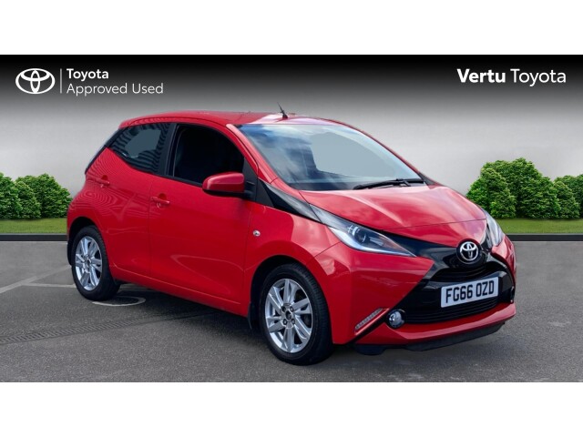 Main listing image - Toyota Aygo