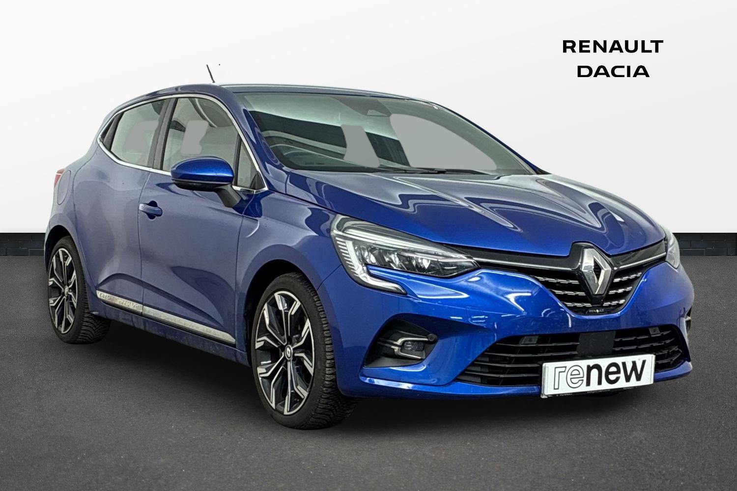 Main listing image - Renault Clio