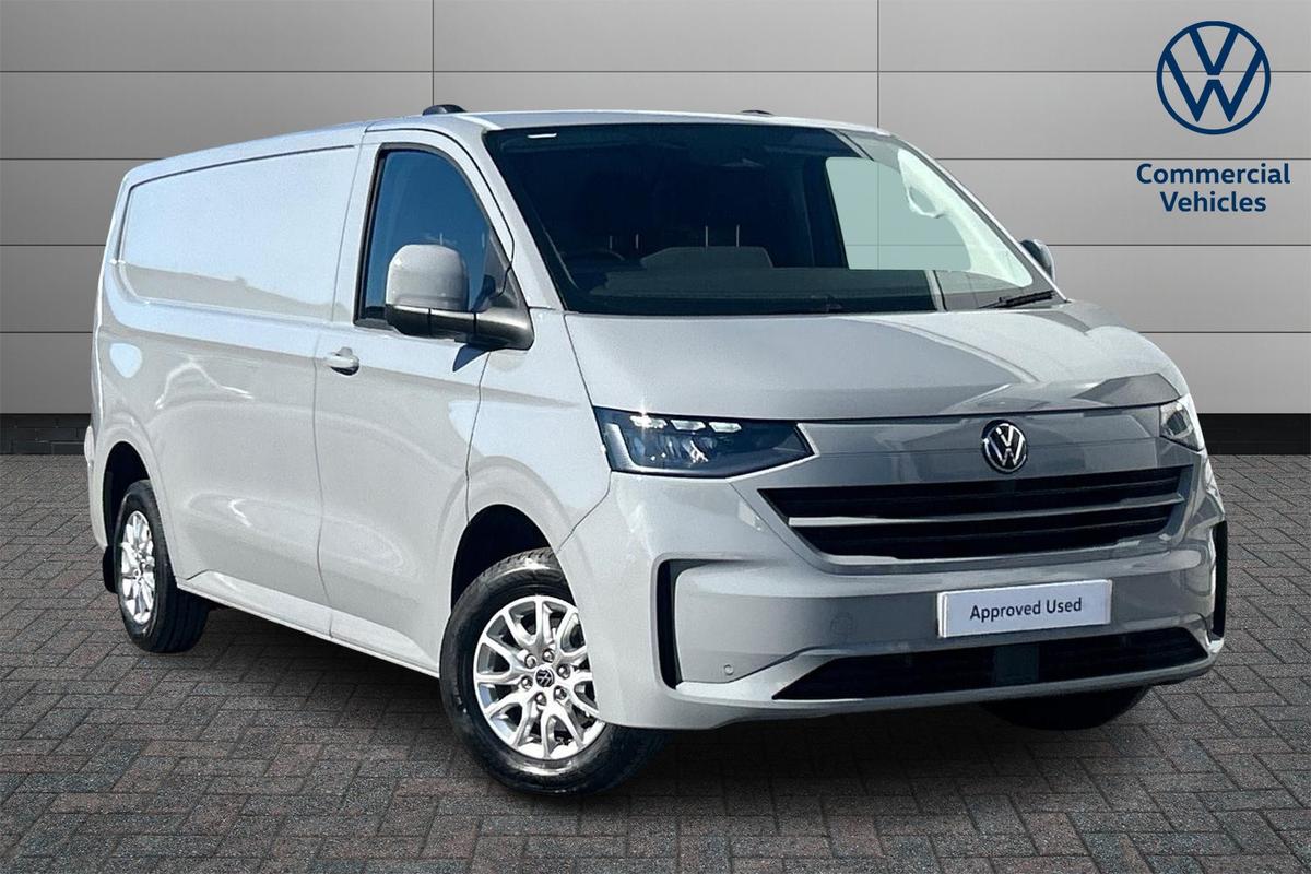Main listing image - Volkswagen Transporter