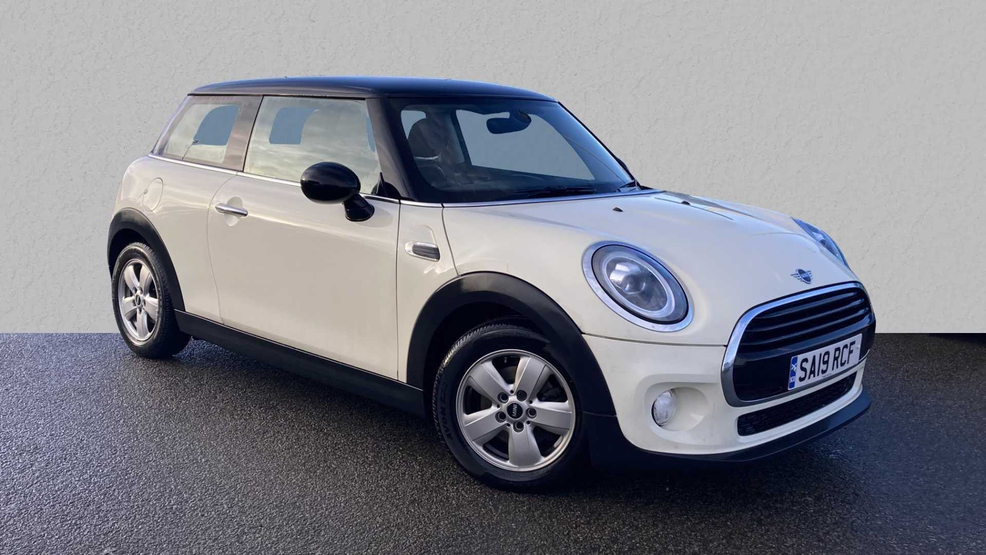 Main listing image - MINI Hatchback