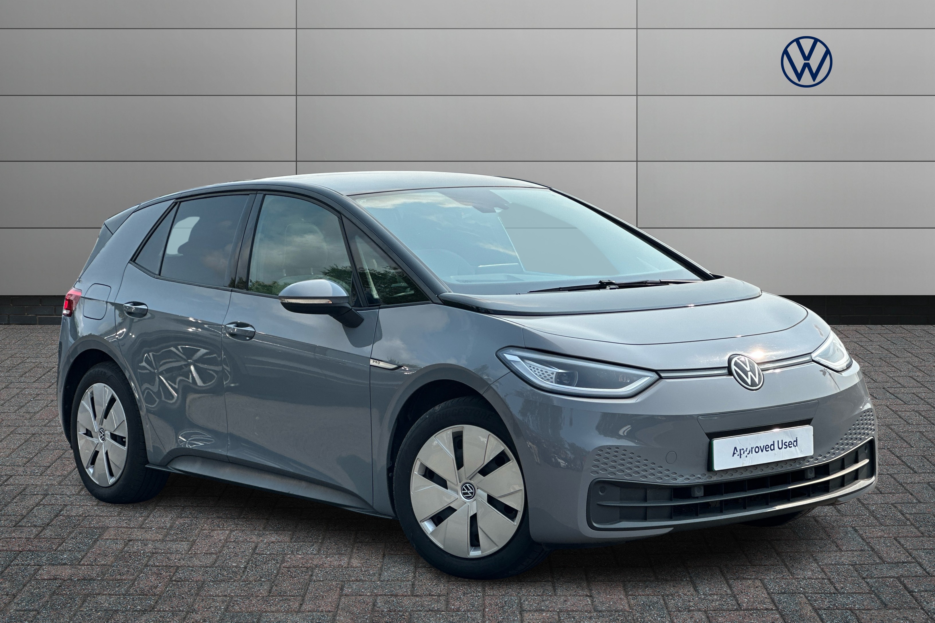 Main listing image - Volkswagen ID.3