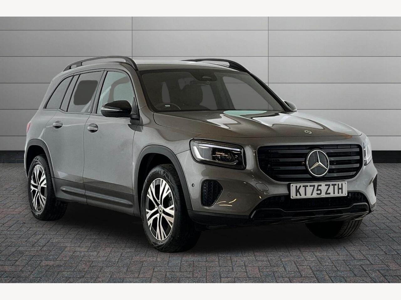 Main listing image - Mercedes-Benz GLB