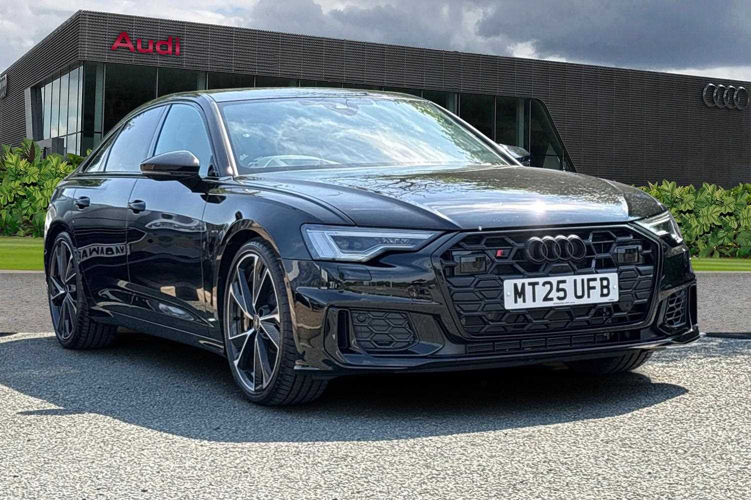 Main listing image - Audi S6