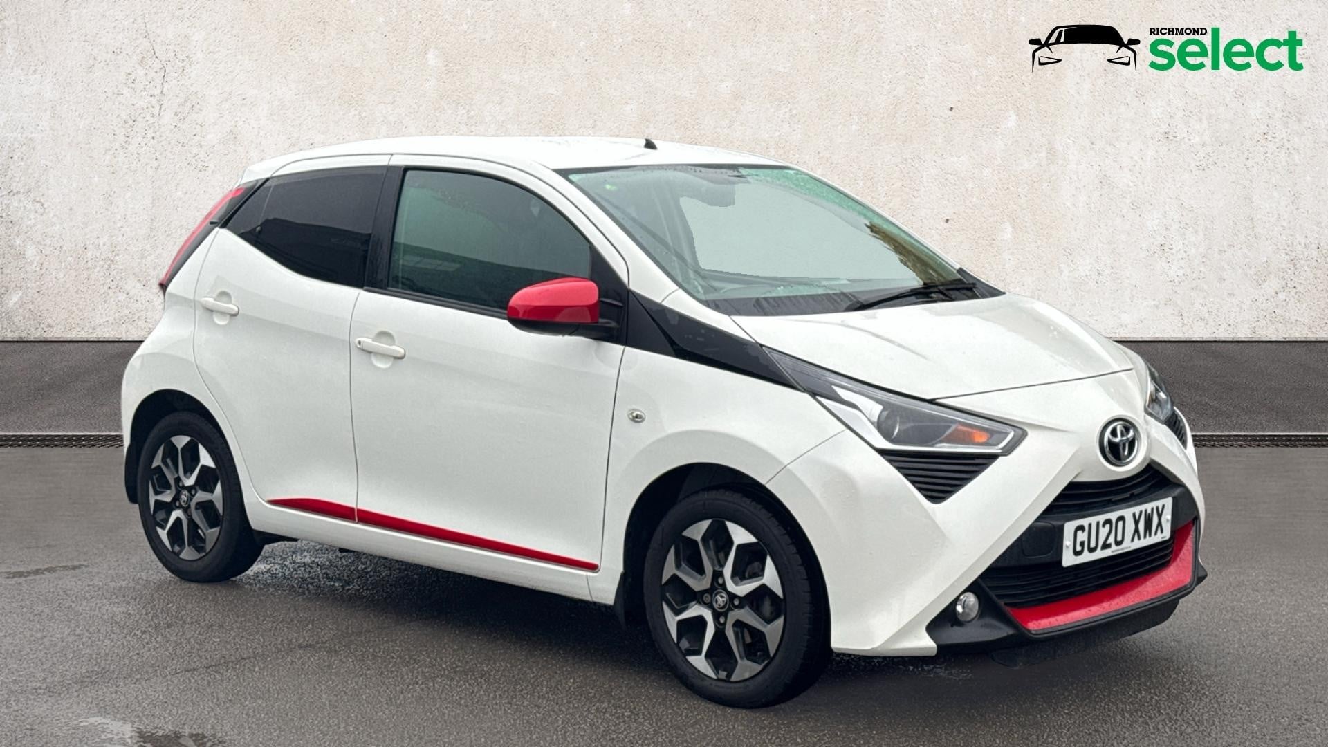 Main listing image - Toyota Aygo