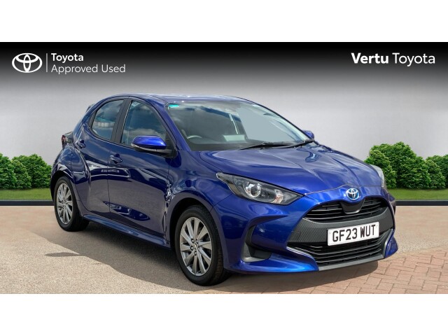 Main listing image - Toyota Yaris