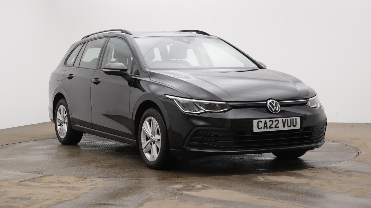 Main listing image - Volkswagen Golf Estate