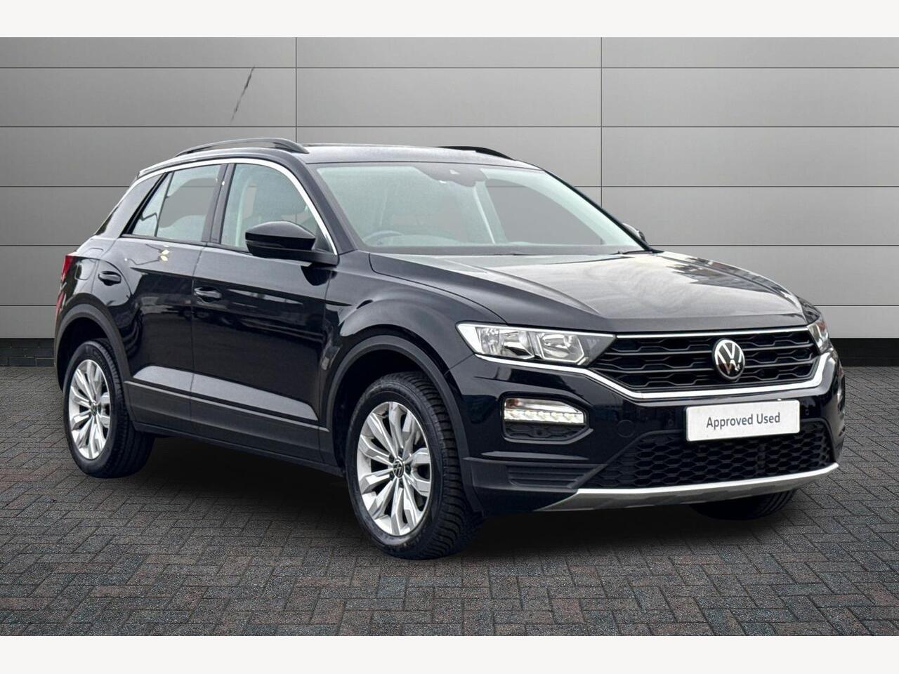 Main listing image - Volkswagen T-Roc