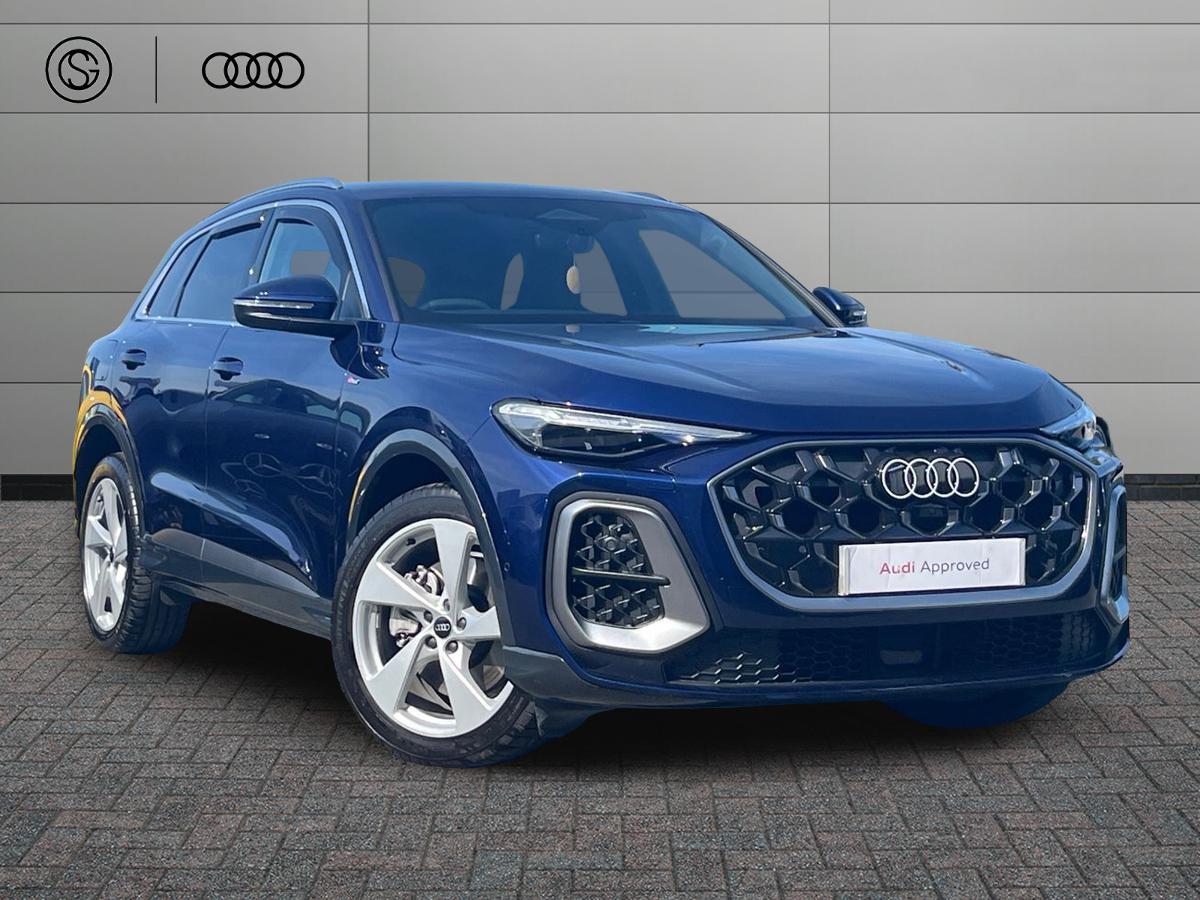 Main listing image - Audi Q5