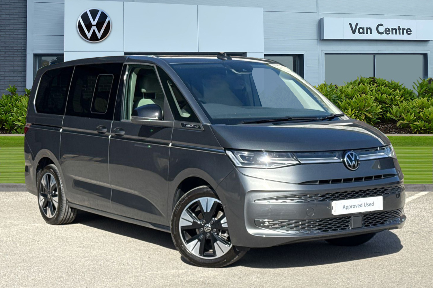 Main listing image - Volkswagen Multivan