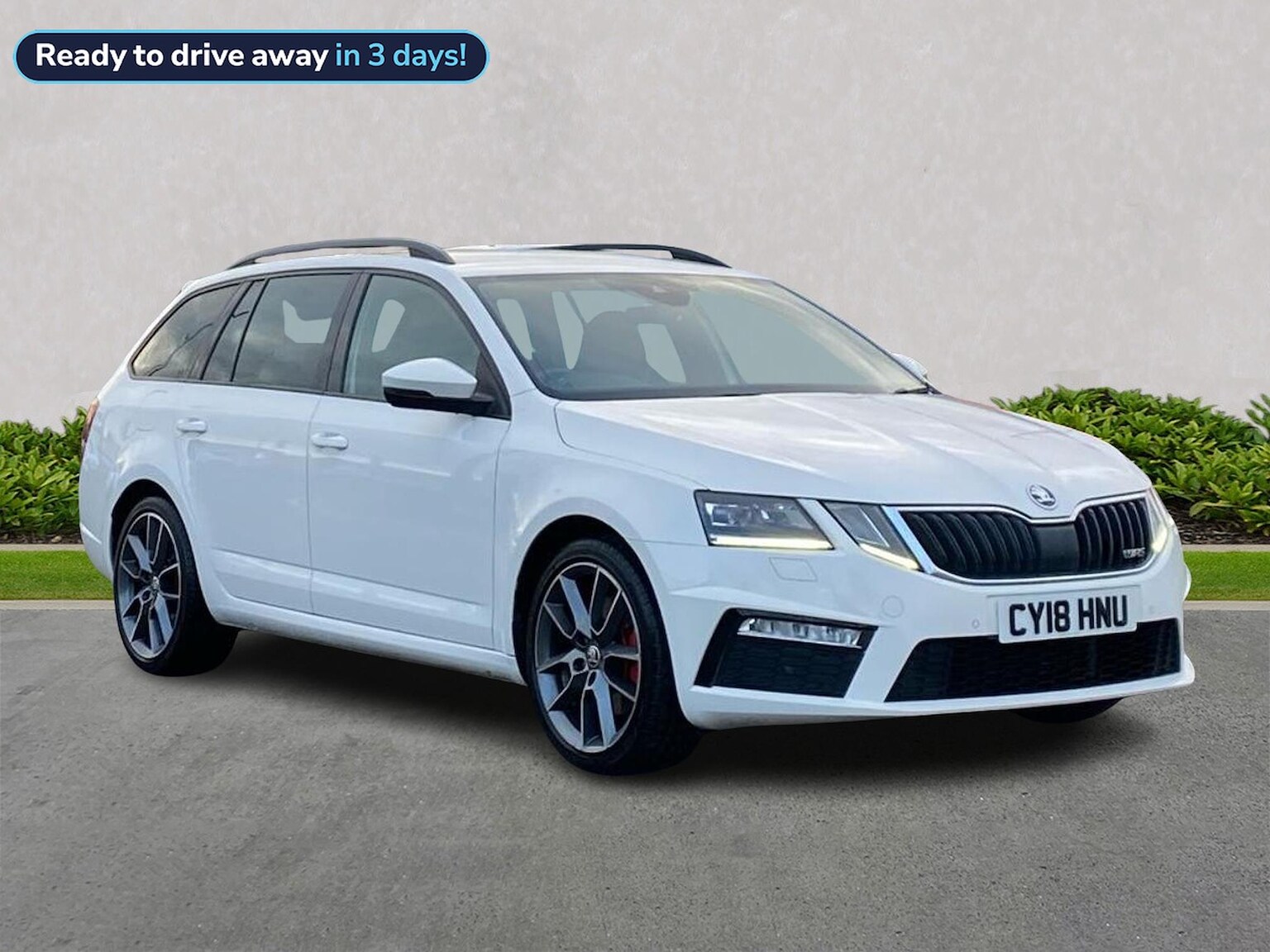 Main listing image - Skoda Octavia Estate