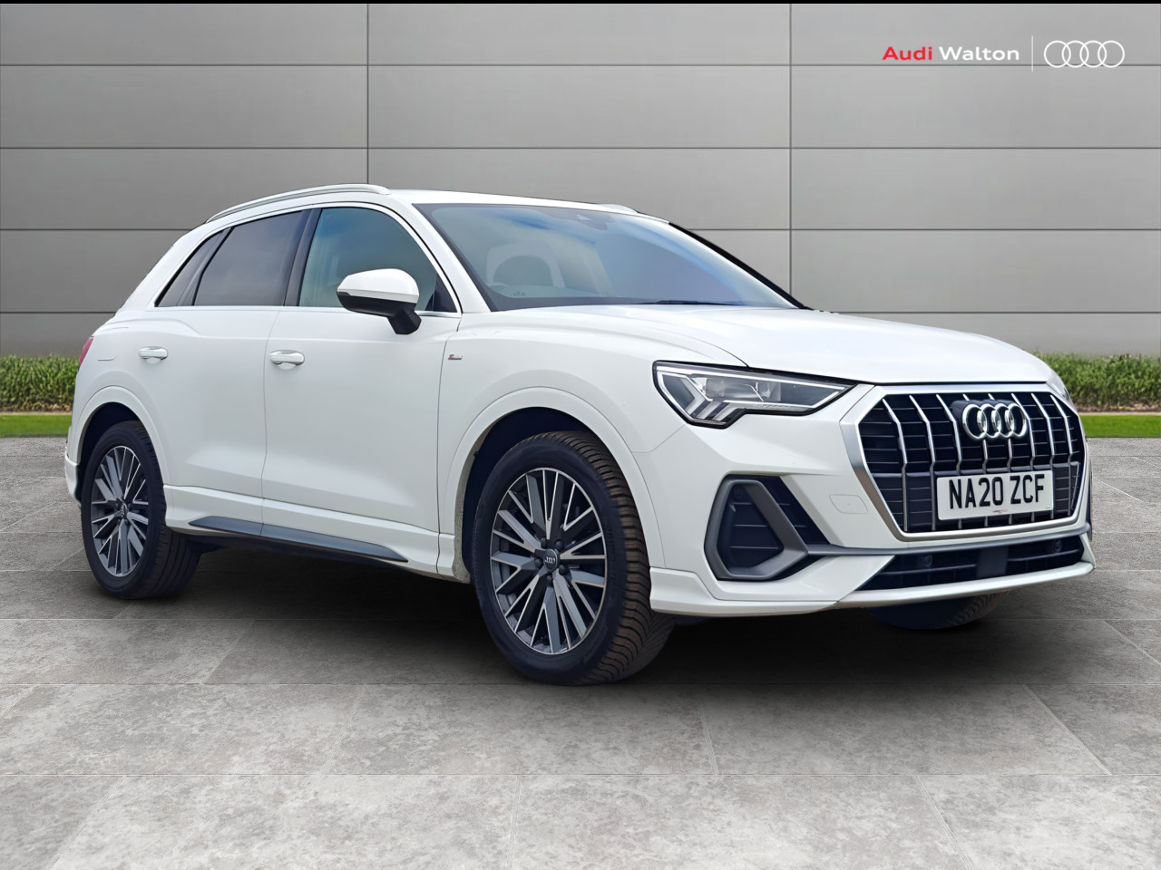 Main listing image - Audi Q3