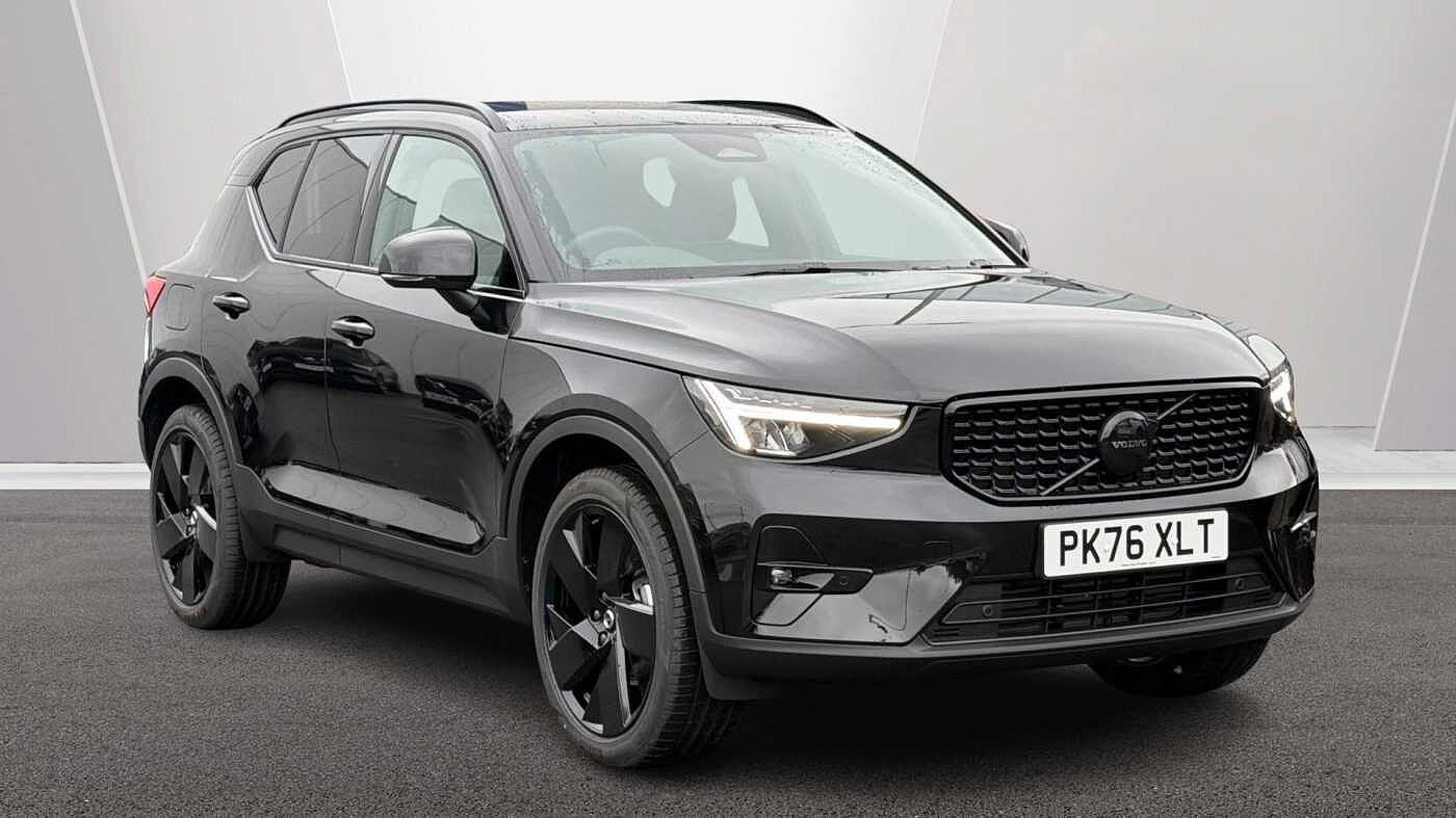 Main listing image - Volvo XC40