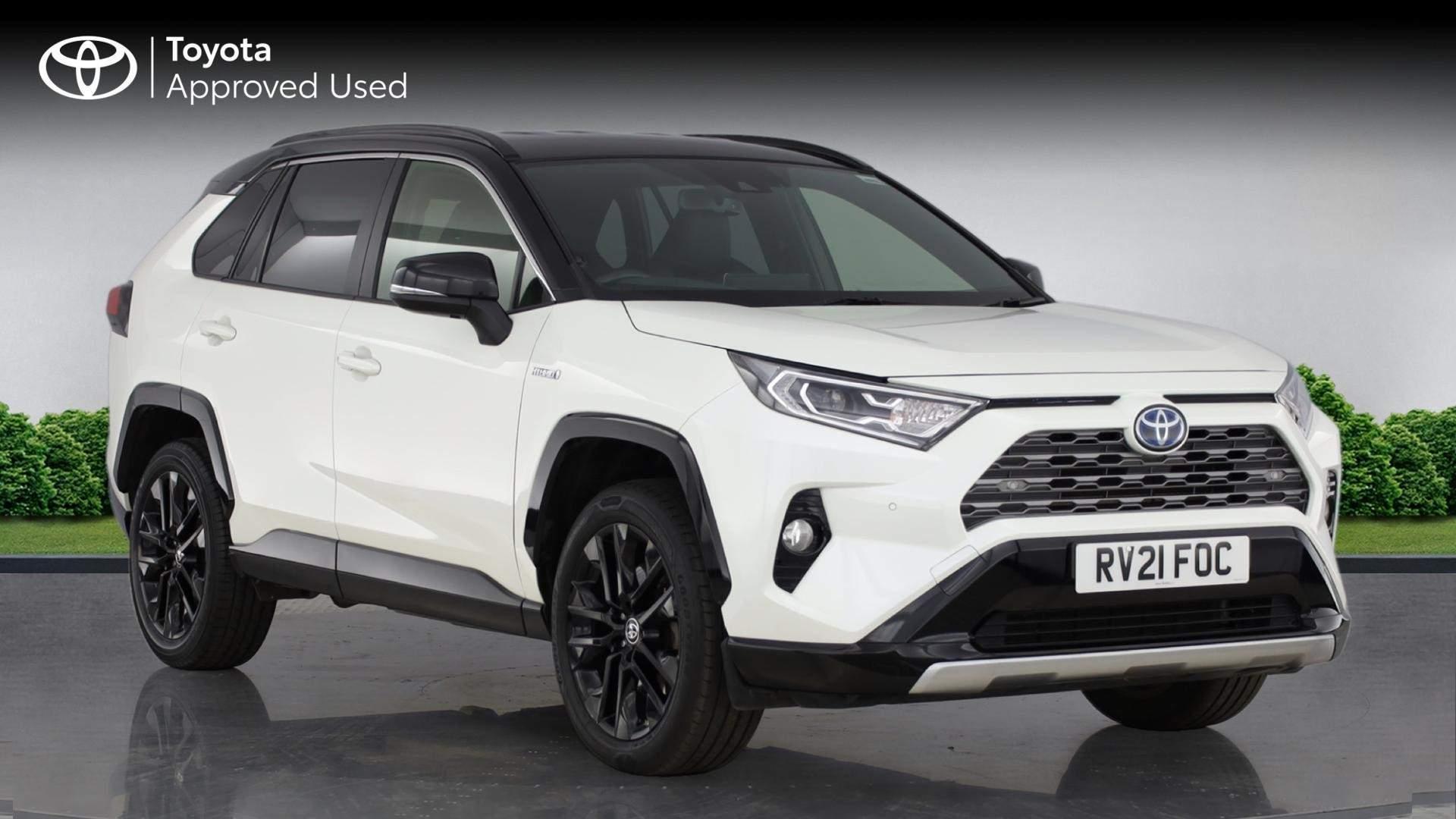 Main listing image - Toyota RAV4