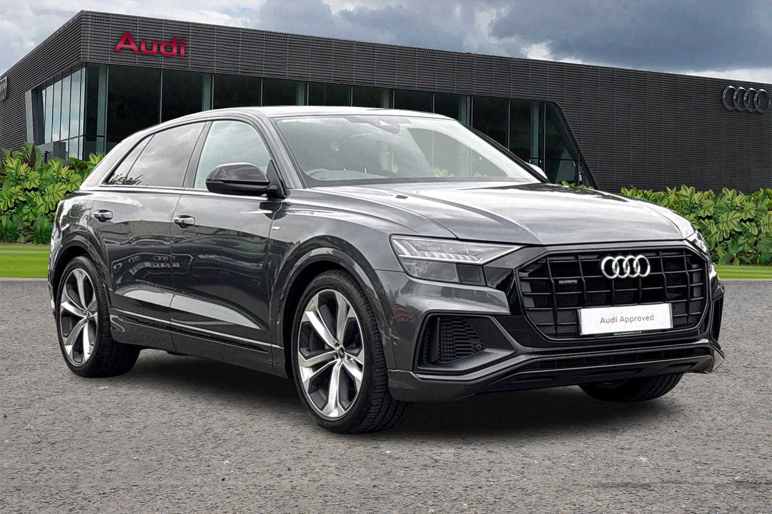 Main listing image - Audi Q8