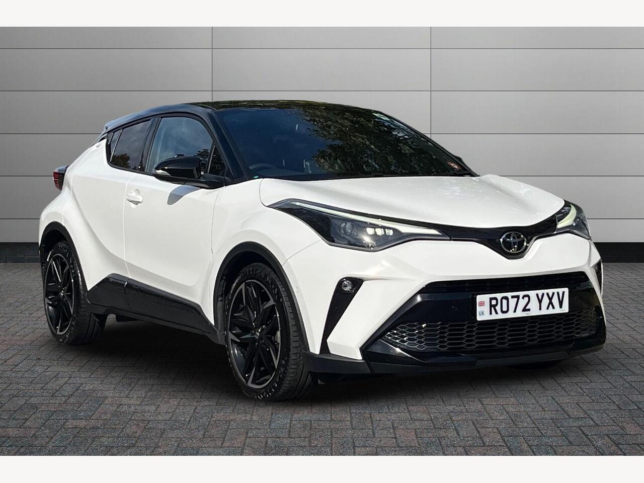 Main listing image - Toyota C-HR