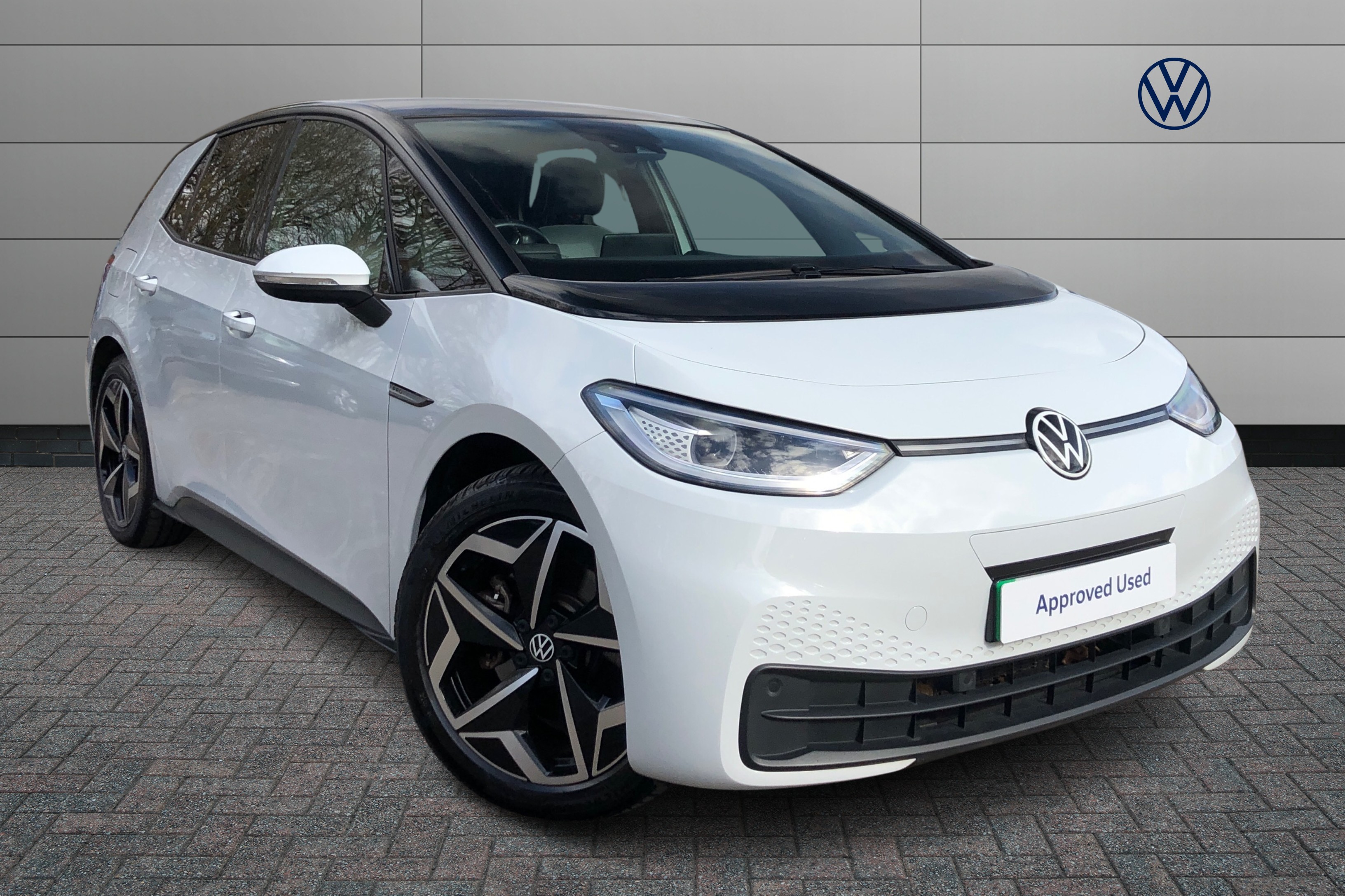 Main listing image - Volkswagen ID.3