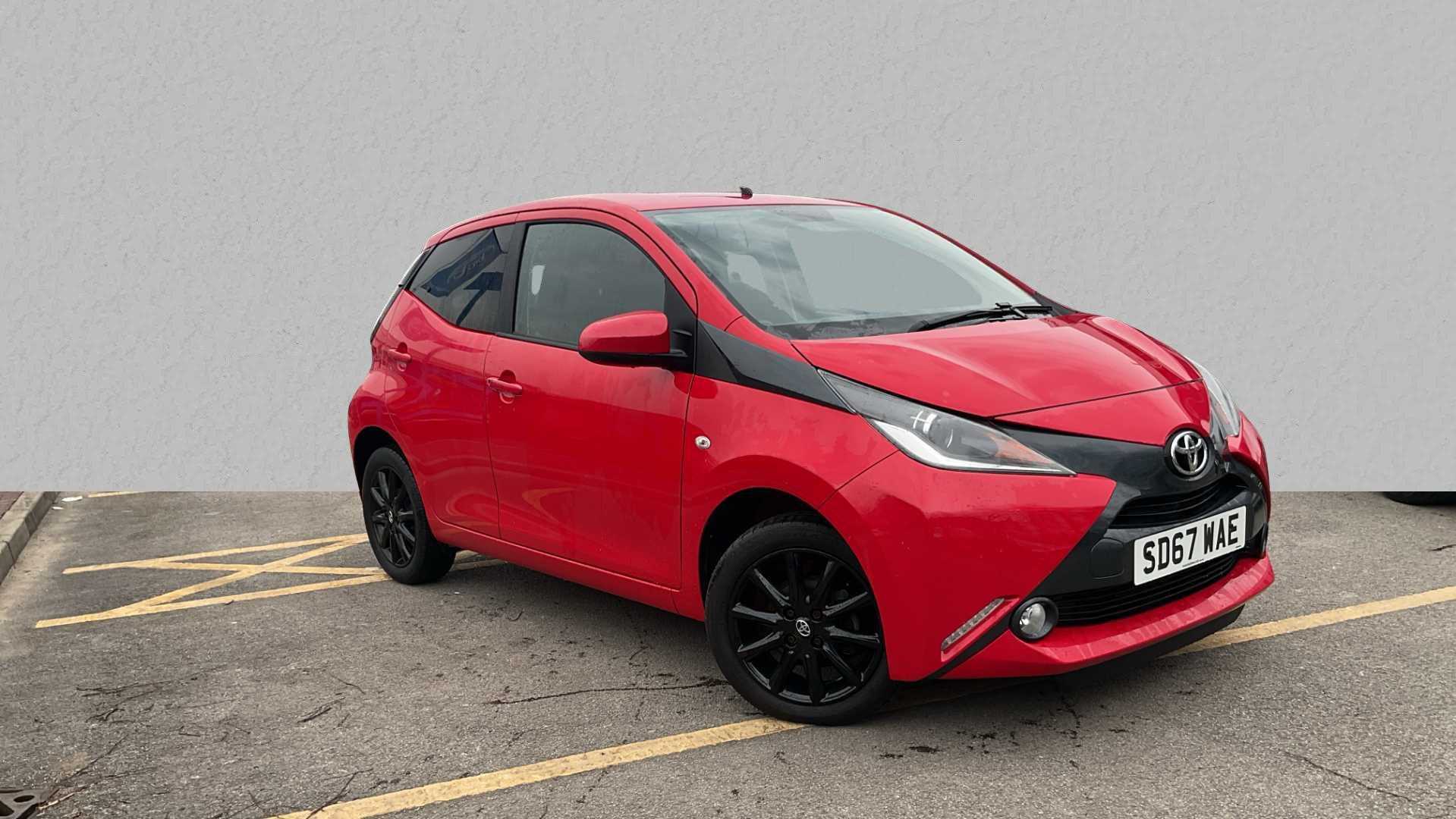 Main listing image - Toyota Aygo