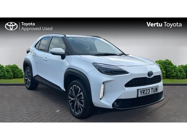 Main listing image - Toyota Yaris Cross