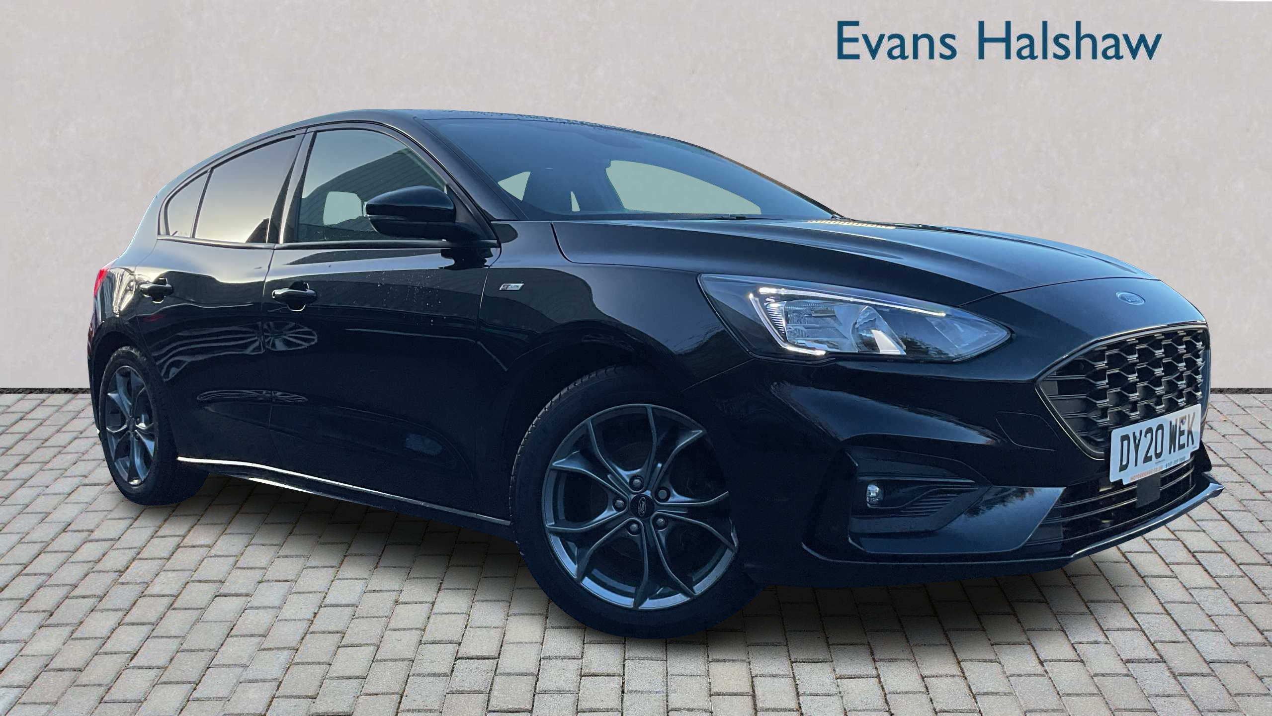 Main listing image - Ford Focus