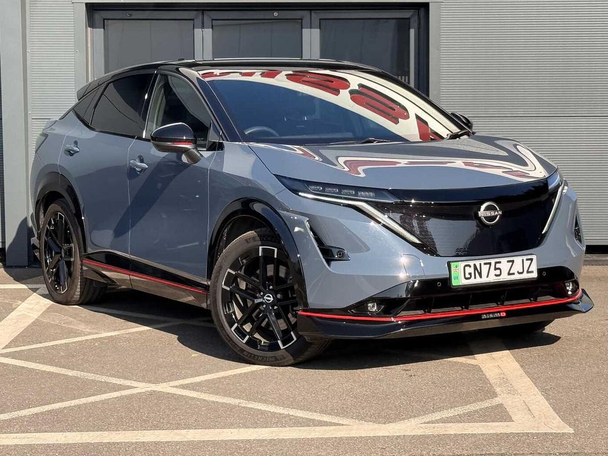 Main listing image - Nissan Ariya