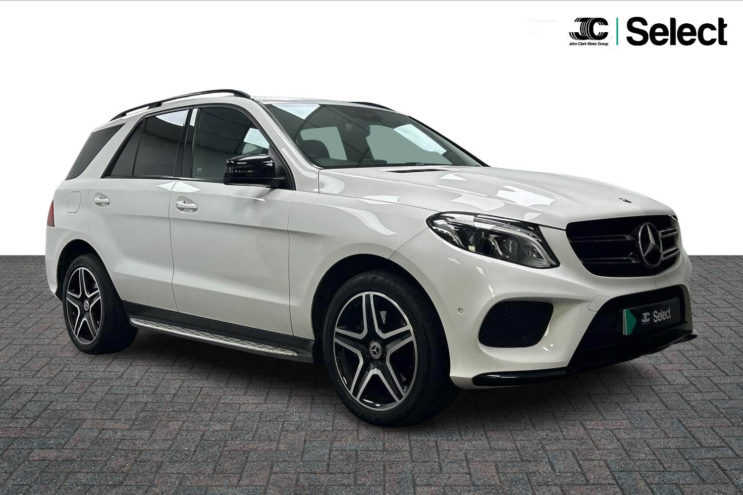 Main listing image - Mercedes-Benz GLE