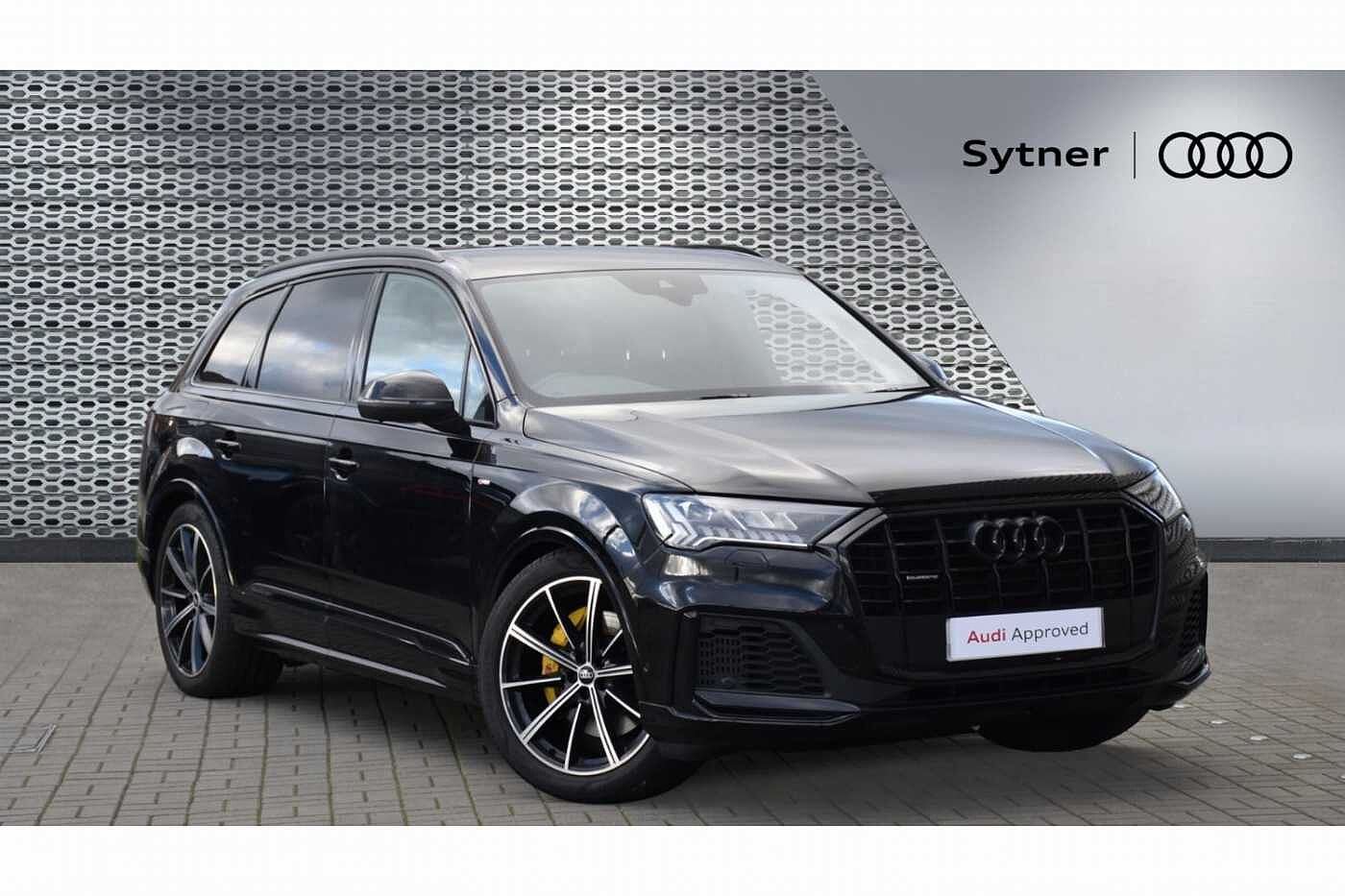 Main listing image - Audi Q7