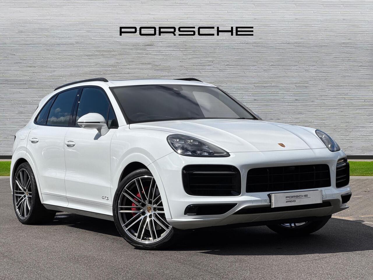 Main listing image - Porsche Cayenne
