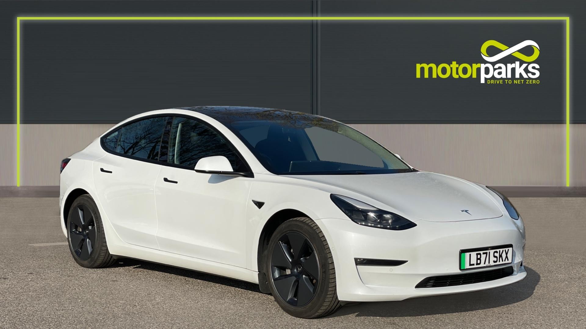 Main listing image - Tesla Model 3