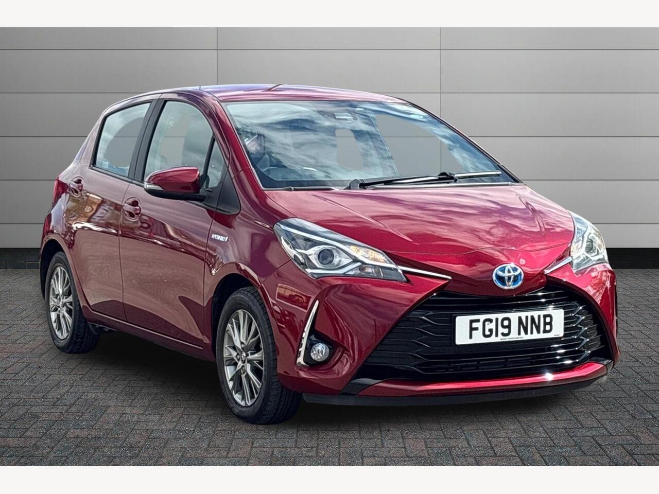 Main listing image - Toyota Yaris