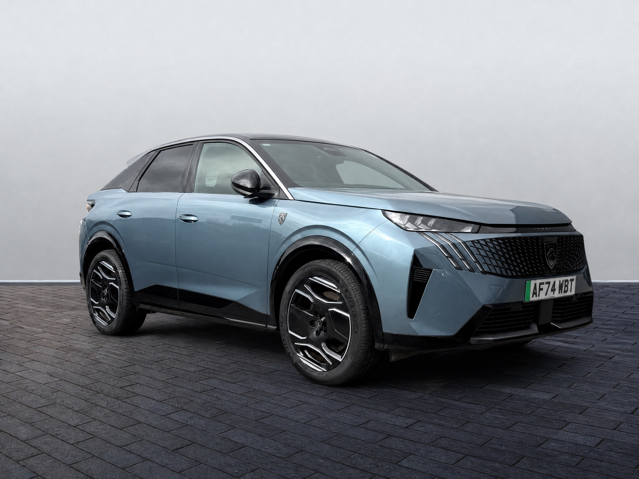 Main listing image - Peugeot 3008
