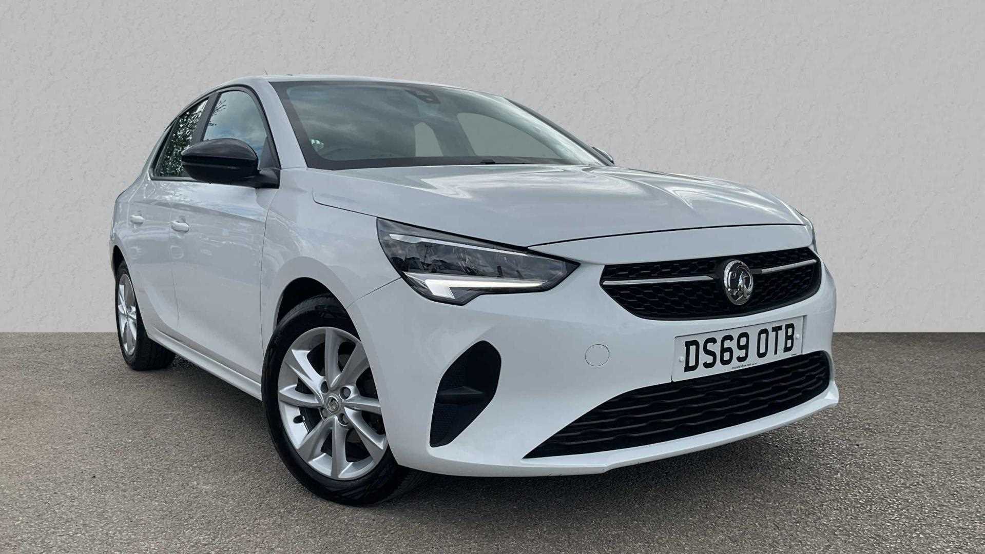 Main listing image - Vauxhall Corsa