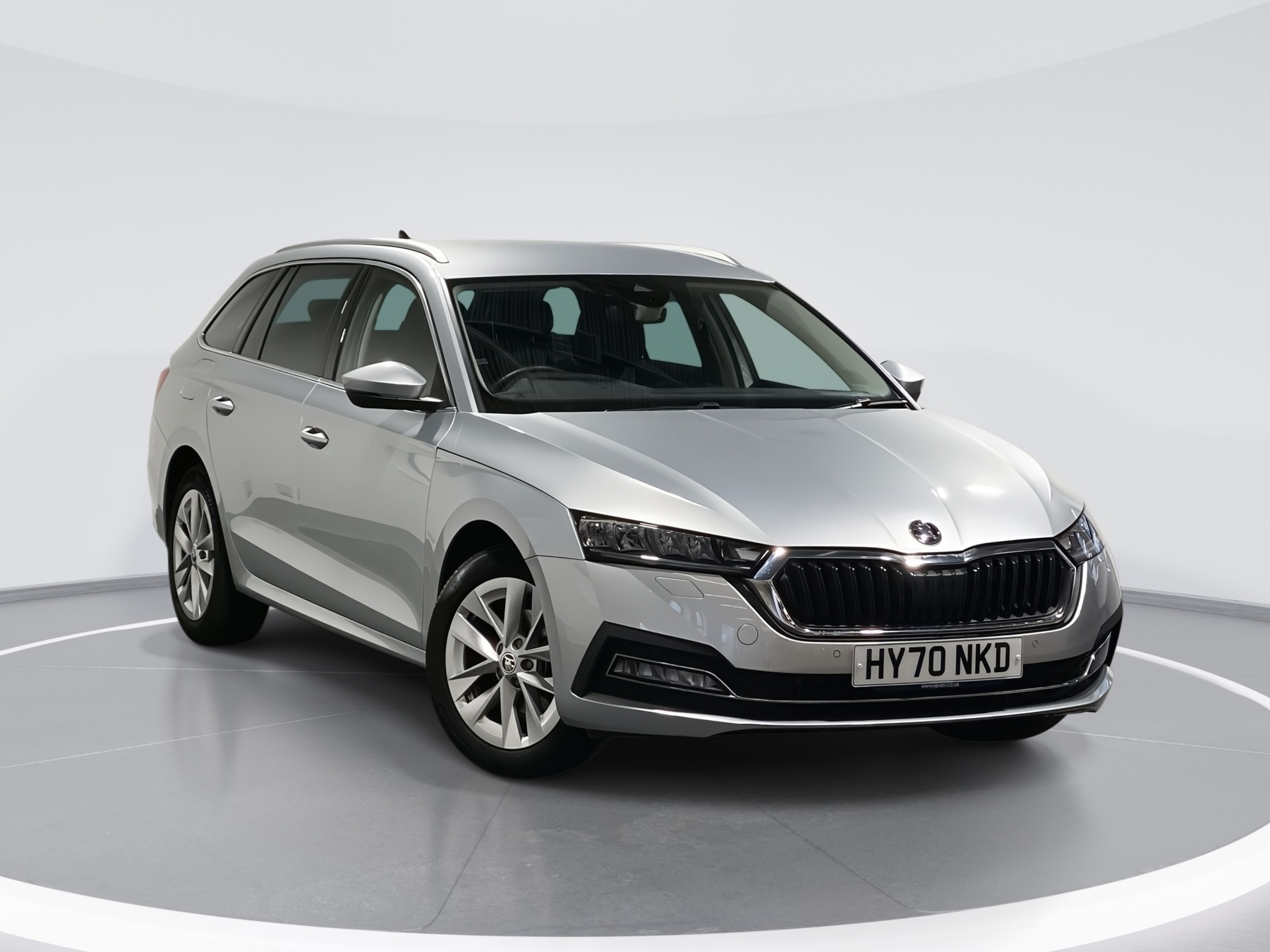 Main listing image - Skoda Octavia Estate