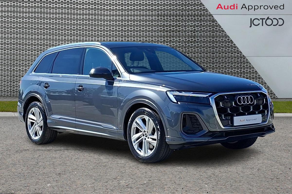 Main listing image - Audi Q7