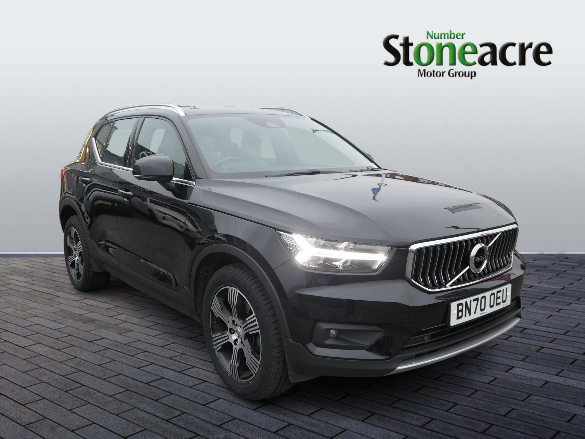 Main listing image - Volvo XC40