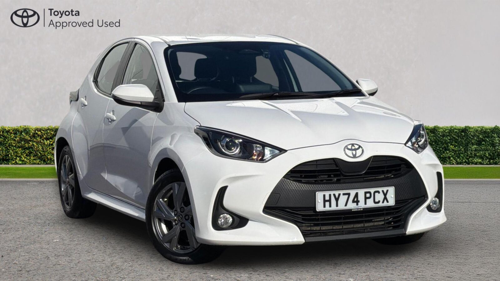 Main listing image - Toyota Yaris