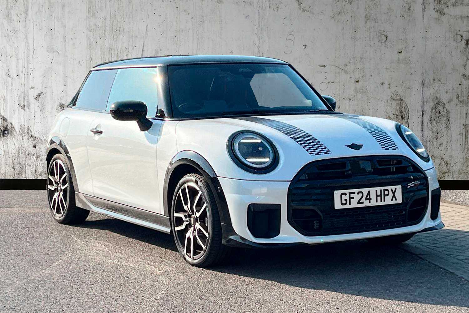 Main listing image - MINI Hatchback