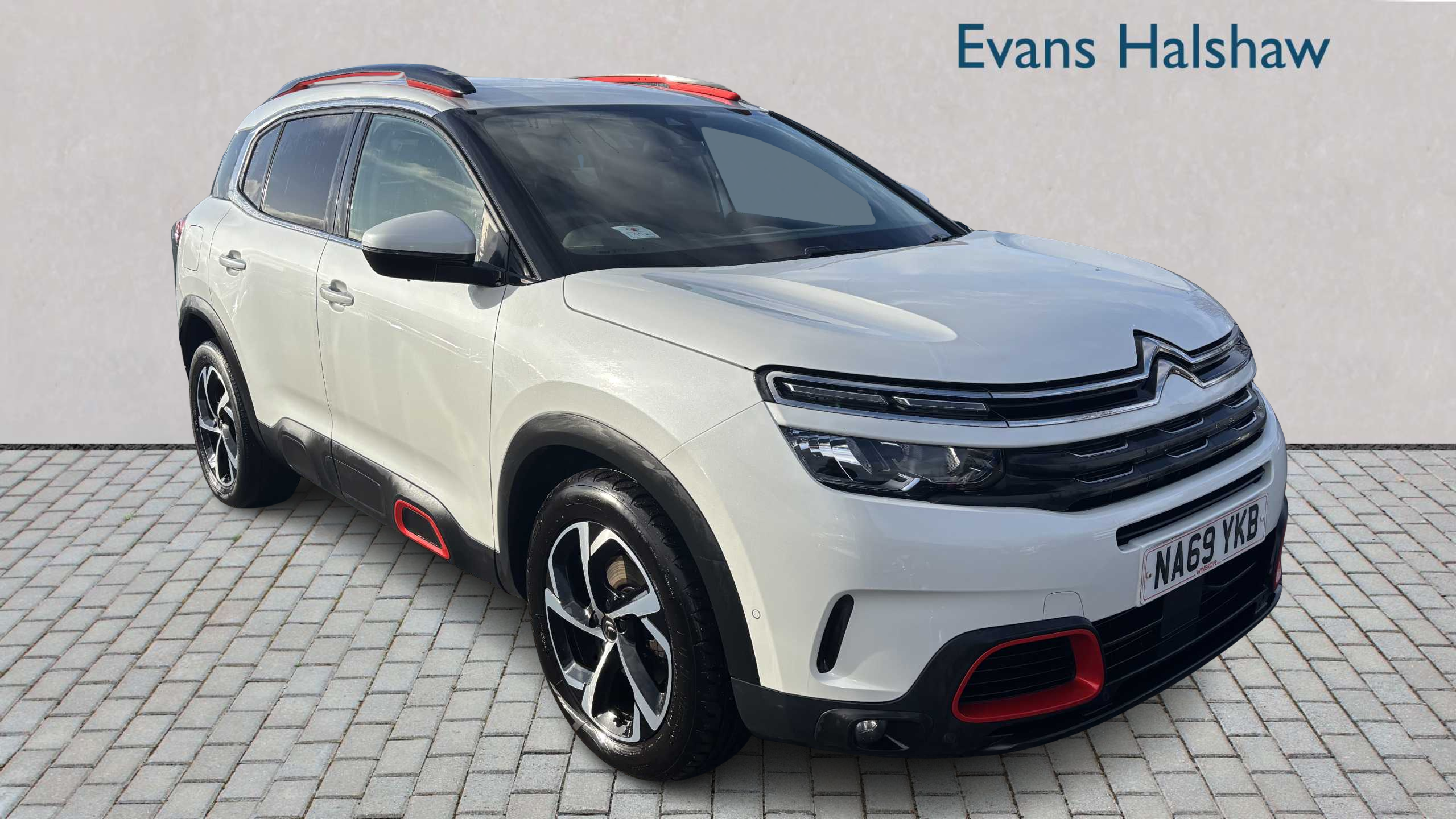 Main listing image - Citroen C5 Aircross