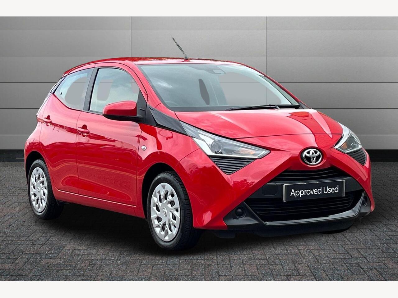 Main listing image - Toyota Aygo