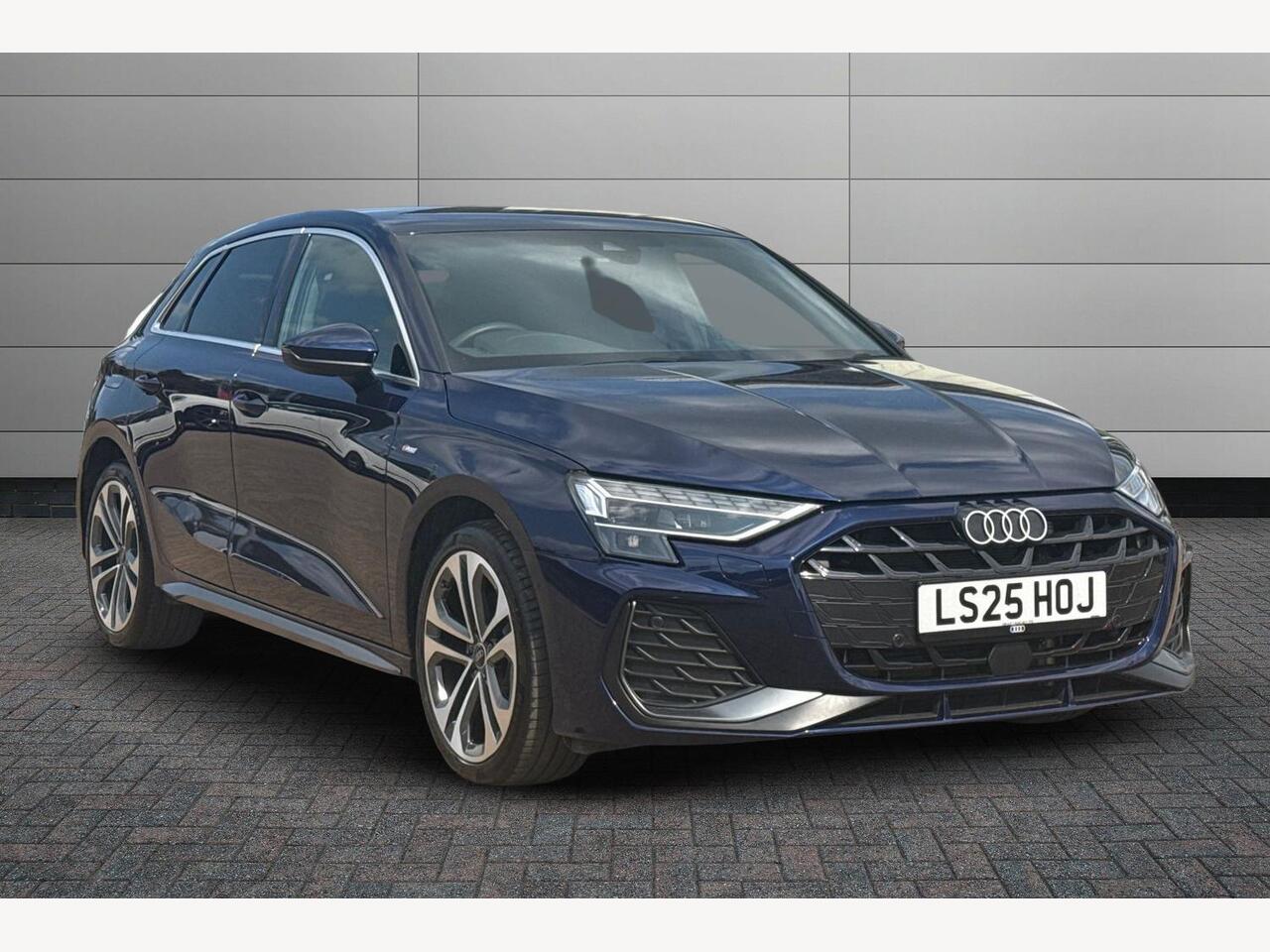 Main listing image - Audi A3