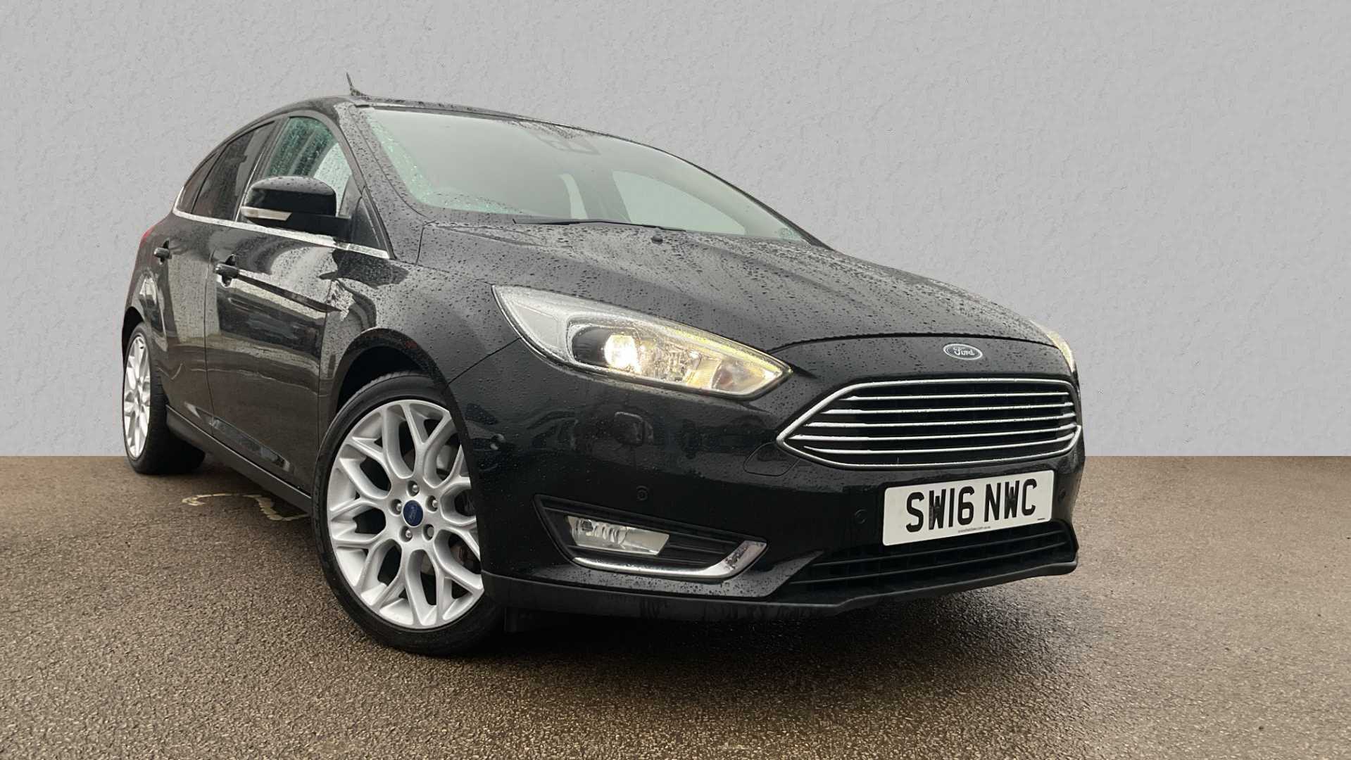 Main listing image - Ford Focus