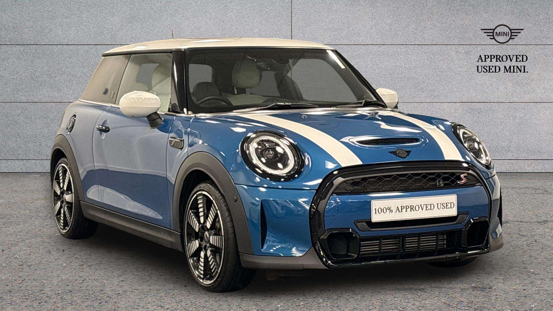 Main listing image - MINI Hatchback