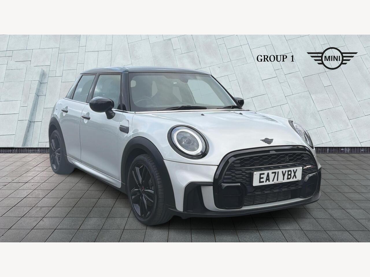Main listing image - MINI Hatchback