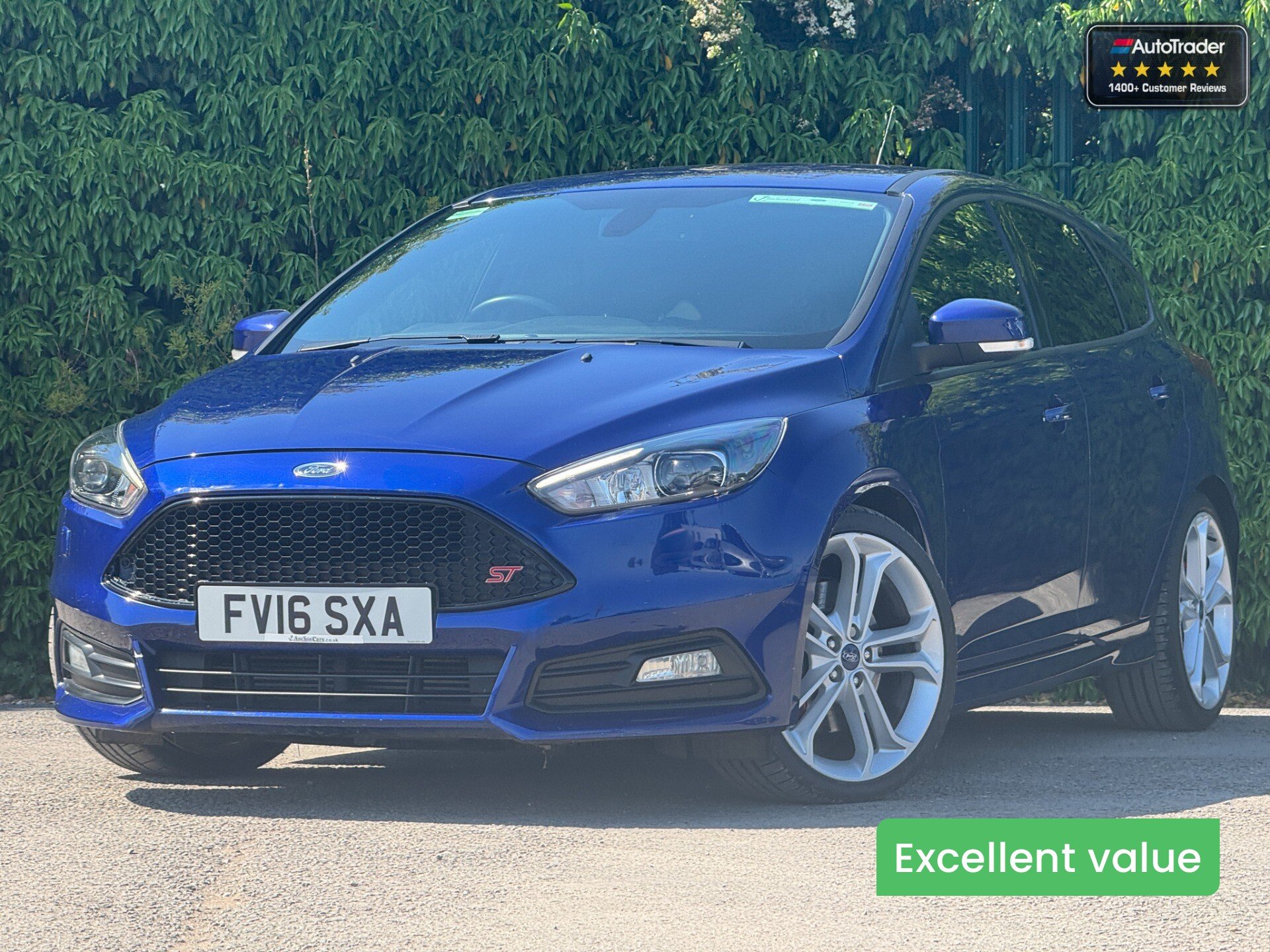Main listing image - Ford Focus ST