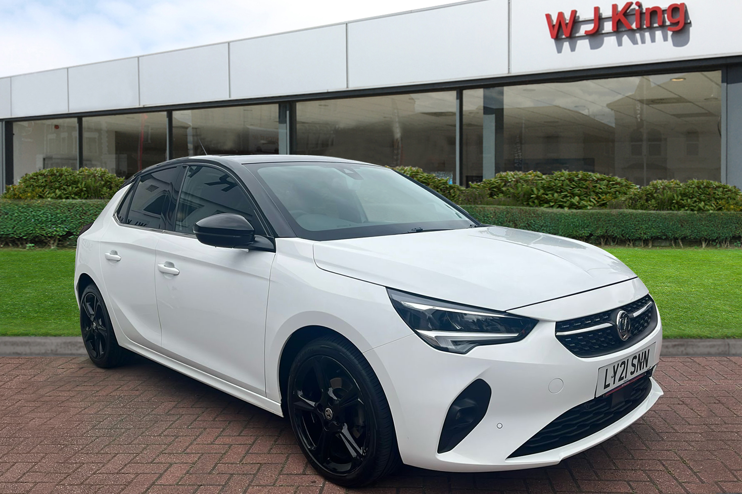 Main listing image - Vauxhall Corsa