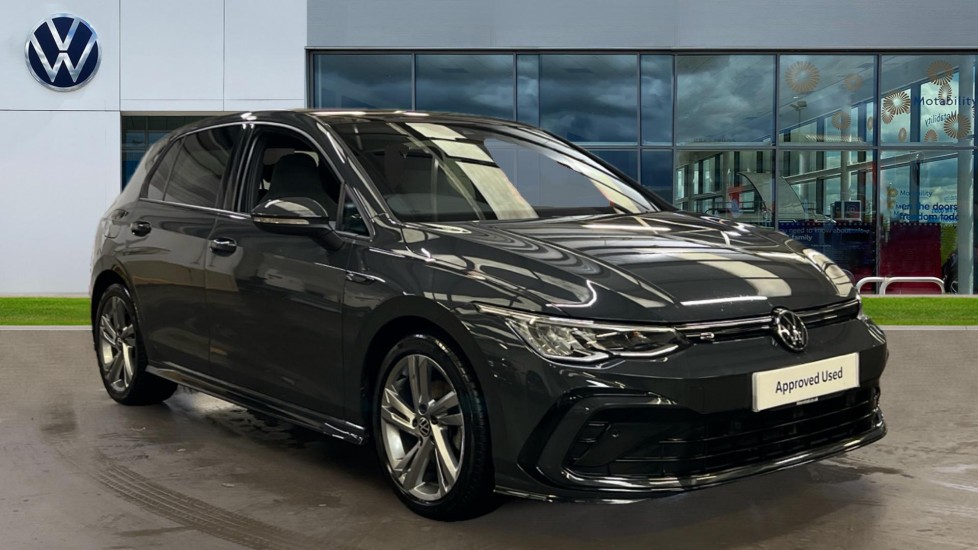 Main listing image - Volkswagen Golf