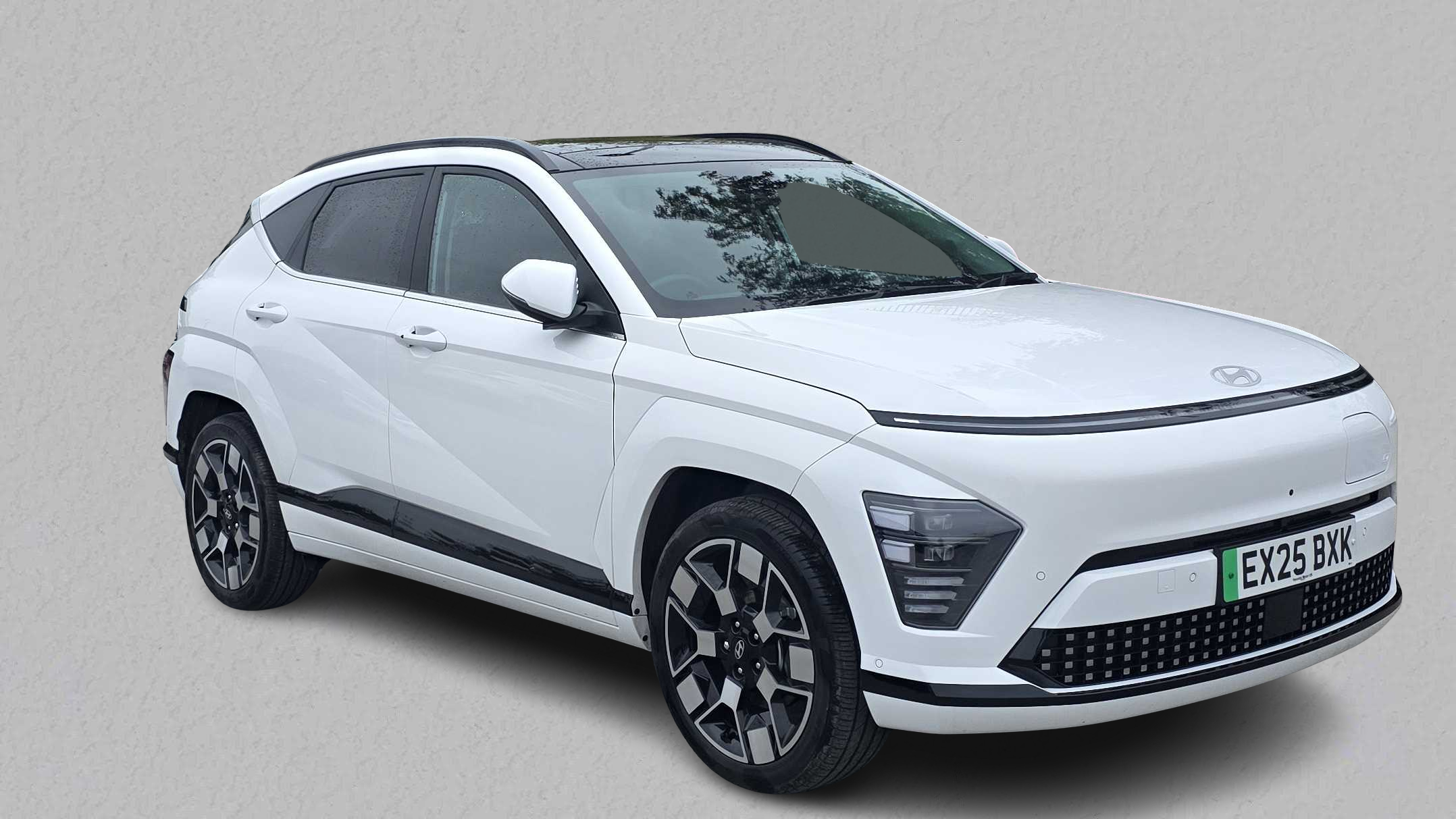 Main listing image - Hyundai Kona Electric